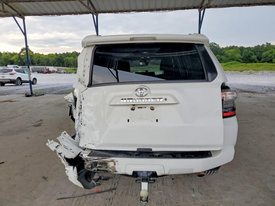 61742386 :رقم المزاد ، JTEZU5JR7G5144000 vin ، 2016 Toyota 4runner مزاد بيع