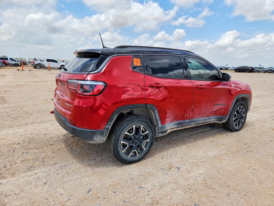 61792486 :رقم المزاد ، 3C4NJDDB2LT184158 vin ، 2020 Jeep Compass مزاد بيع