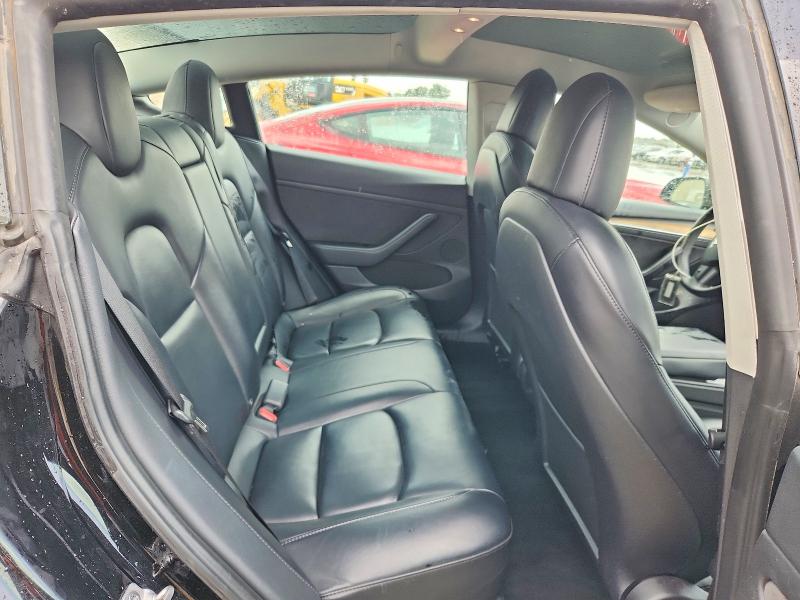 61398246 :رقم المزاد ، 5YJ3E1EAXNF369303 vin ، 2022 Tesla Model 3 مزاد بيع