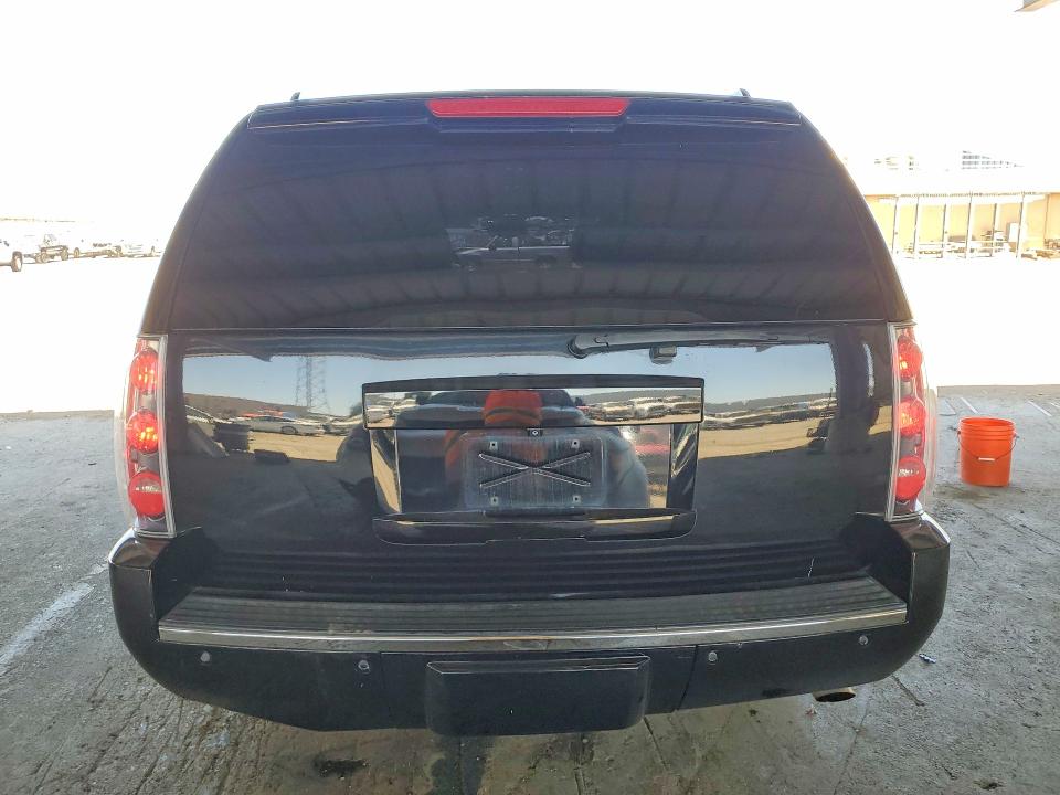 2011 Gmc Yukon Xl მანქანა იყიდება აუქციონზე, vin: 1GKS1MEF9BR175909, აუქციონის ნომერი: 58435536