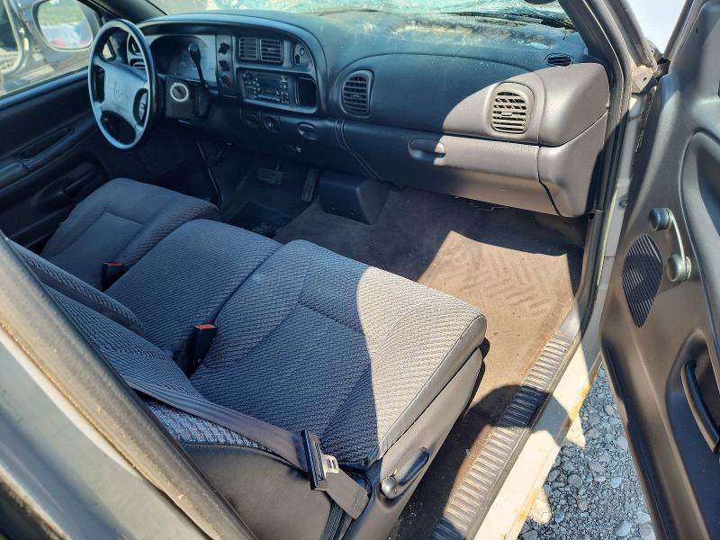 61939496 :رقم المزاد ، 3B7HC12Y6XG146119 vin ، 1999 Dodge Ram 1500 مزاد بيع