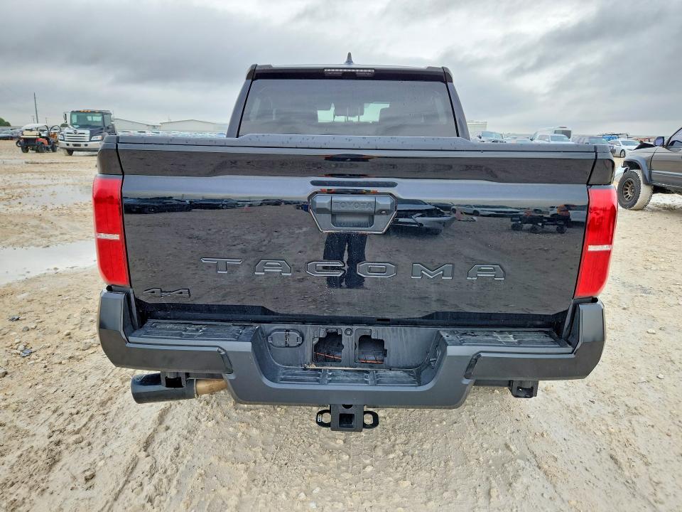 61355826 :رقم المزاد ، 3TMLB5JN4SM193414 vin ، 2025 Toyota Tacoma مزاد بيع