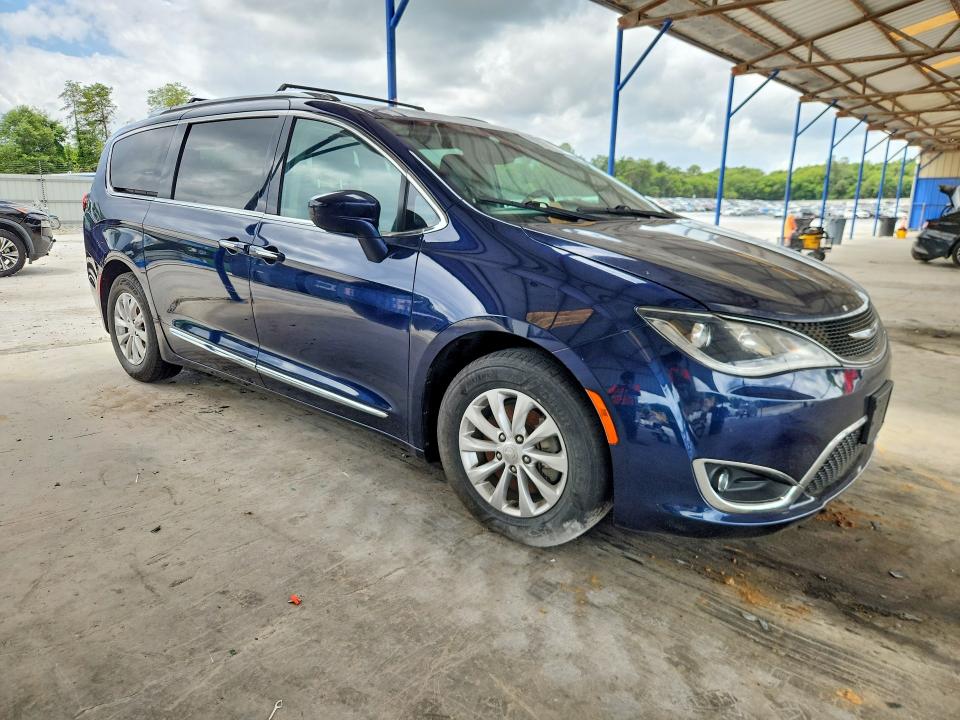 62423926 :رقم المزاد ، 2C4RC1EG1JR193583 vin ، 2018 Chrysler Pacifica مزاد بيع