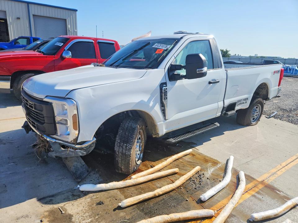 2026 Ford F250 მანქანა იყიდება აუქციონზე, vin: 1FTBF2BA0TED74592, აუქციონის ნომერი: 61251076