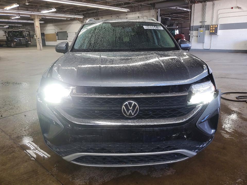 Aukcja sprzedaży 2022 Volkswagen Taos, vin: 3VVLX7B26NM068728, numer aukcji: 60006416