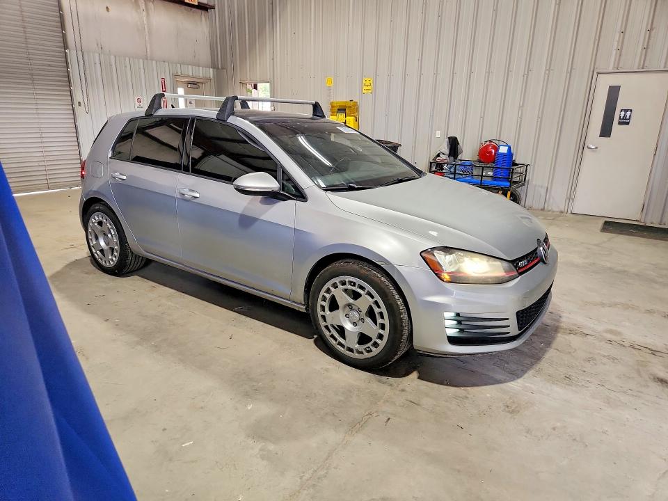 62805476 :رقم المزاد ، 3VW5T7AU2FM013519 vin ، 2015 Volkswagen Gti مزاد بيع