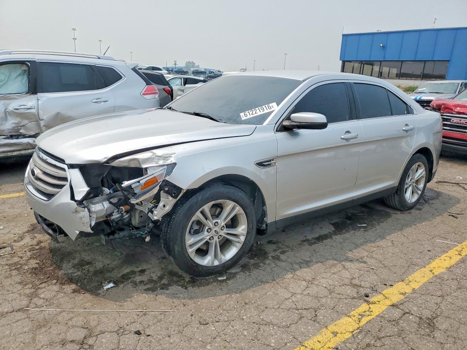 61221916 :رقم المزاد ، 1FAHP2E85DG152156 vin ، 2013 Ford Taurus مزاد بيع