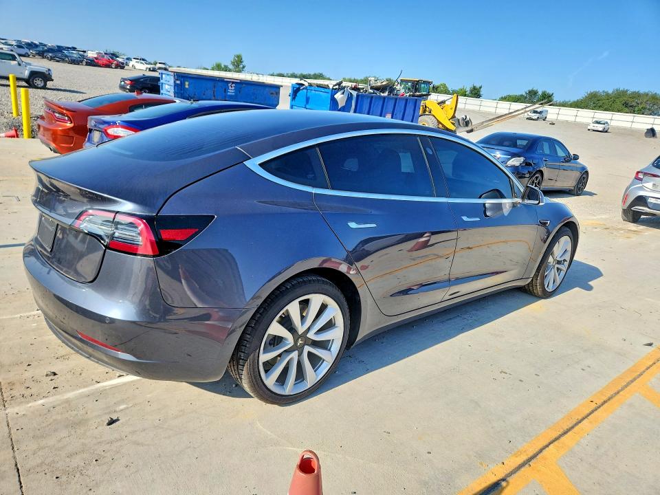 2020 Tesla Model 3 მანქანა იყიდება აუქციონზე, vin: 5YJ3E1EA6LF635025, აუქციონის ნომერი: 63306766