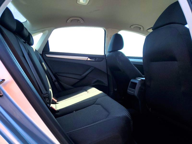 63155356 :رقم المزاد ، 1VWAT7A36FC099666 vin ، 2015 Volkswagen Passat مزاد بيع