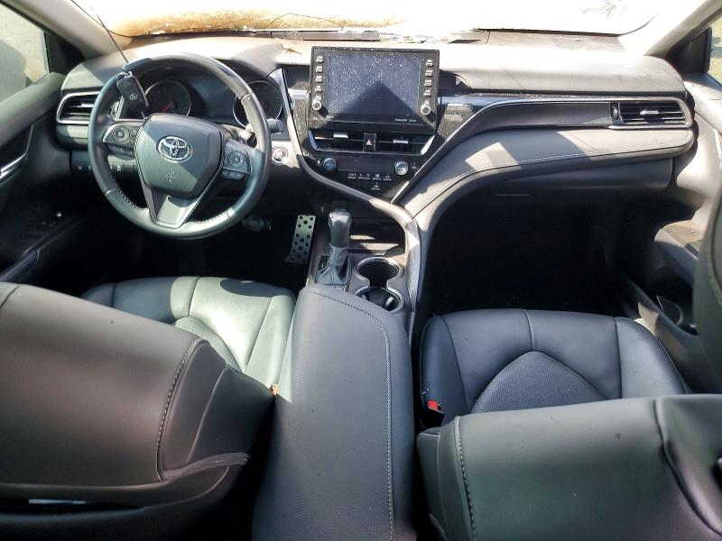 61963956 :رقم المزاد ، 4T1K61AK9NU704688 vin ، 2022 Toyota Camry مزاد بيع