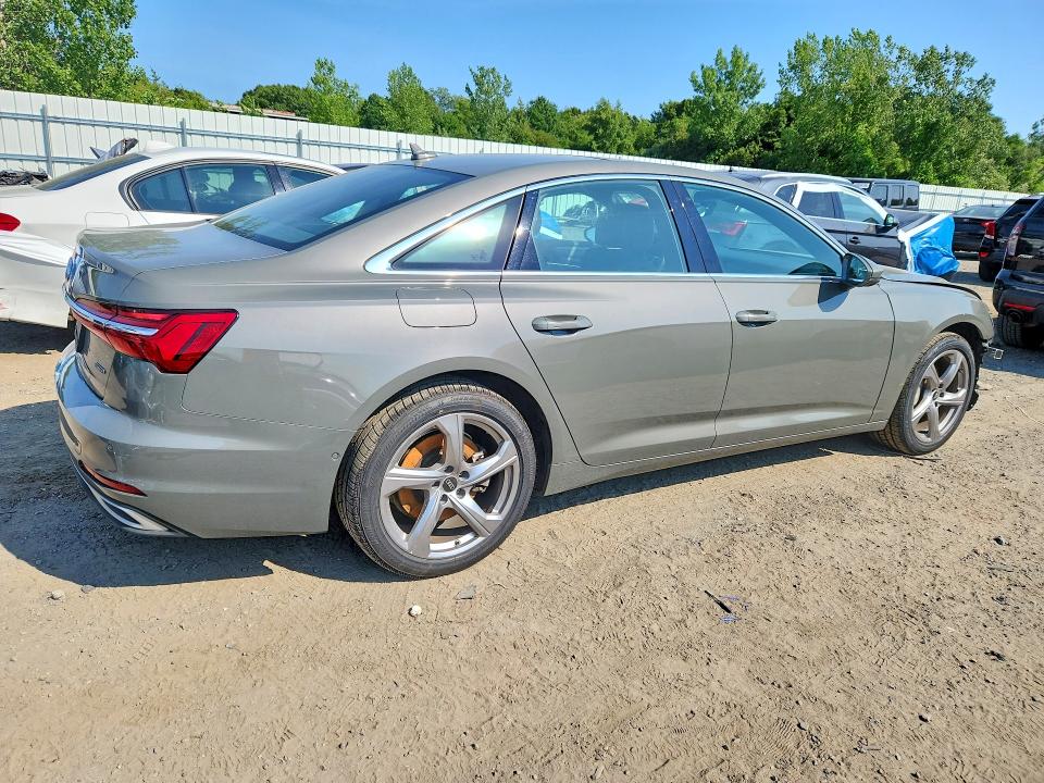 60757726 :رقم المزاد ، WAUE3BF25RN025068 vin ، 2024 Audi A6 مزاد بيع