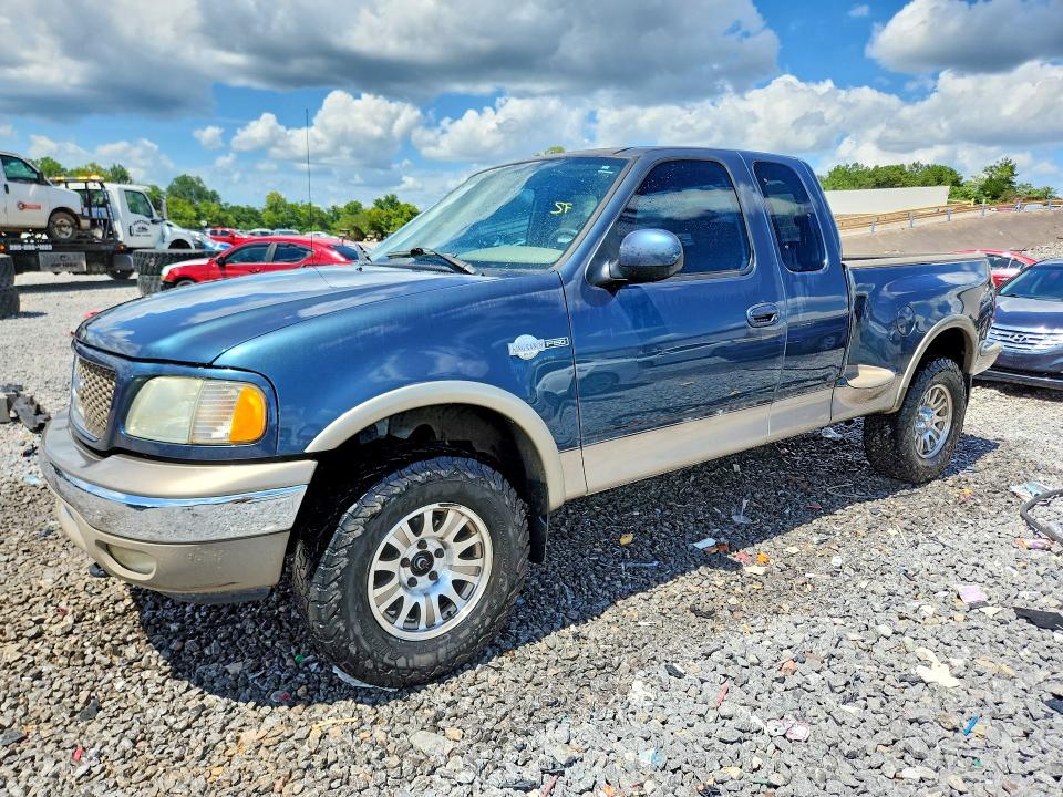 61615356 :رقم المزاد ، 1FTRX08L43KA87573 vin ، 2003 Ford F150 مزاد بيع