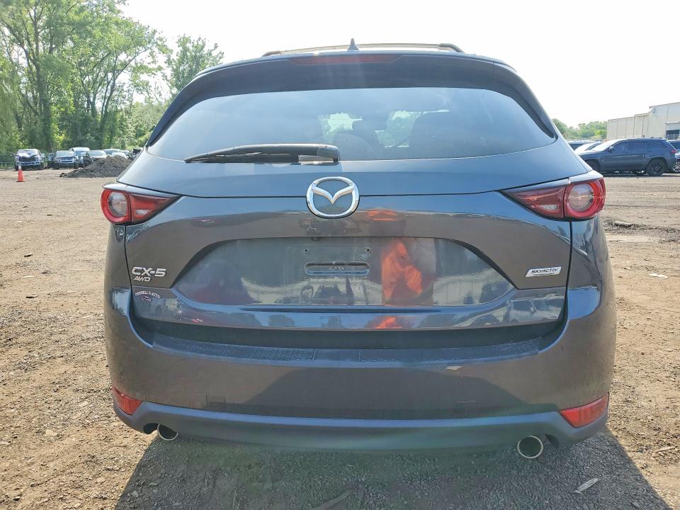 61996286 :رقم المزاد ، JM3KFBCM3J0317166 vin ، 2018 Mazda Cx-5 مزاد بيع
