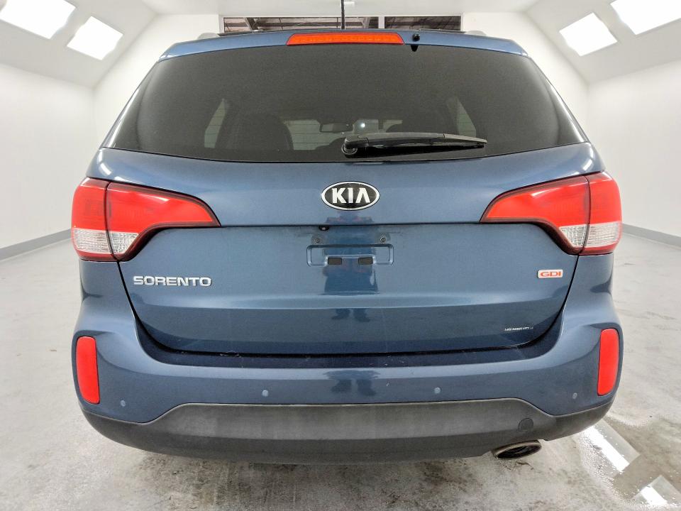 Продажа на аукционе авто 2015 Kia Sorento, vin: 5XYKT4A62FG570577, номер лота: 58717526