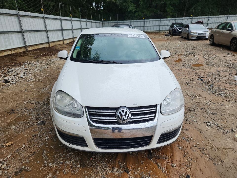 2010 Volkswagen Jetta მანქანა იყიდება აუქციონზე, vin: 3VWAX7AJ2AM153152, აუქციონის ნომერი: 62125936