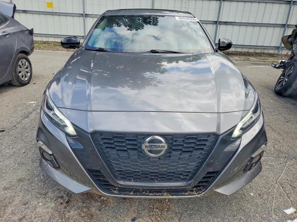 60638356 :رقم المزاد ، 1N4BL4CV3NN361799 vin ، 2022 Nissan Altima مزاد بيع