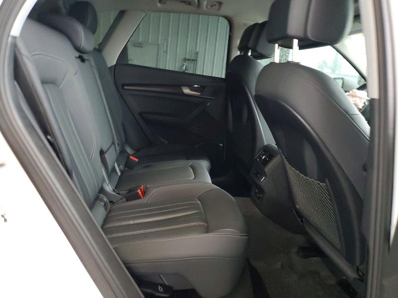63215846 :رقم المزاد ، WA1GAAFY8N2098814 vin ، 2022 Audi Q5 مزاد بيع