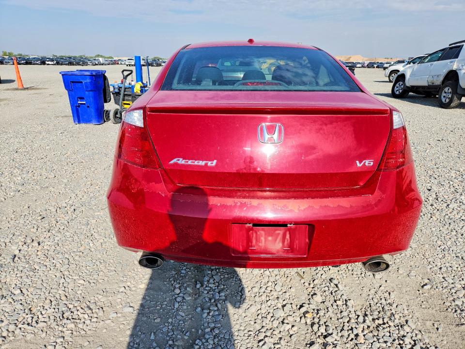 61503456 :رقم المزاد ، 1HGCS2B84AA001543 vin ، 2010 Honda Accord مزاد بيع