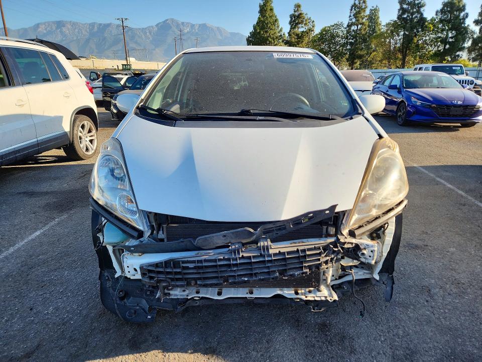 2010 Honda Fit მანქანა იყიდება აუქციონზე, vin: JHMGE8H41AC016745, აუქციონის ნომერი: 60997576