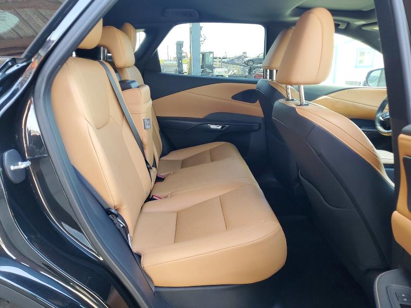 62627556 :رقم المزاد ، 2T2BAMBA4SC057809 vin ، 2025 Lexus Rx 350 مزاد بيع