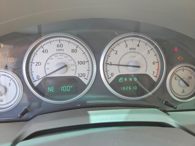 61942226 :رقم المزاد ، 2A4RR5D12AR450683 vin ، 2010 Chrysler Town & Country مزاد بيع