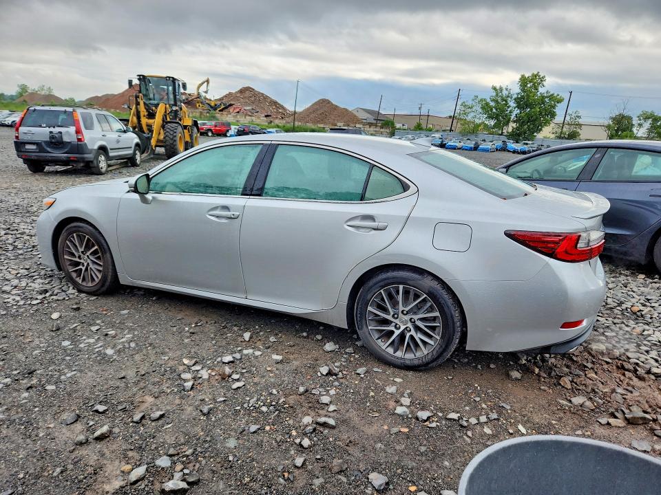 Aukcja sprzedaży 2016 Lexus Es, vin: 58ABK1GG9GU017396, numer aukcji: 62840046