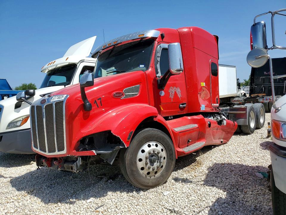 2017 Peterbilt 579 მანქანა იყიდება აუქციონზე, vin: 1XPBDP9X6HD389705, აუქციონის ნომერი: 61718626