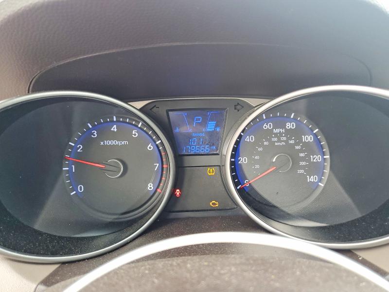 60647206 :رقم المزاد ، KM8JUCAC6AU021685 vin ، 2010 Hyundai Tucson مزاد بيع