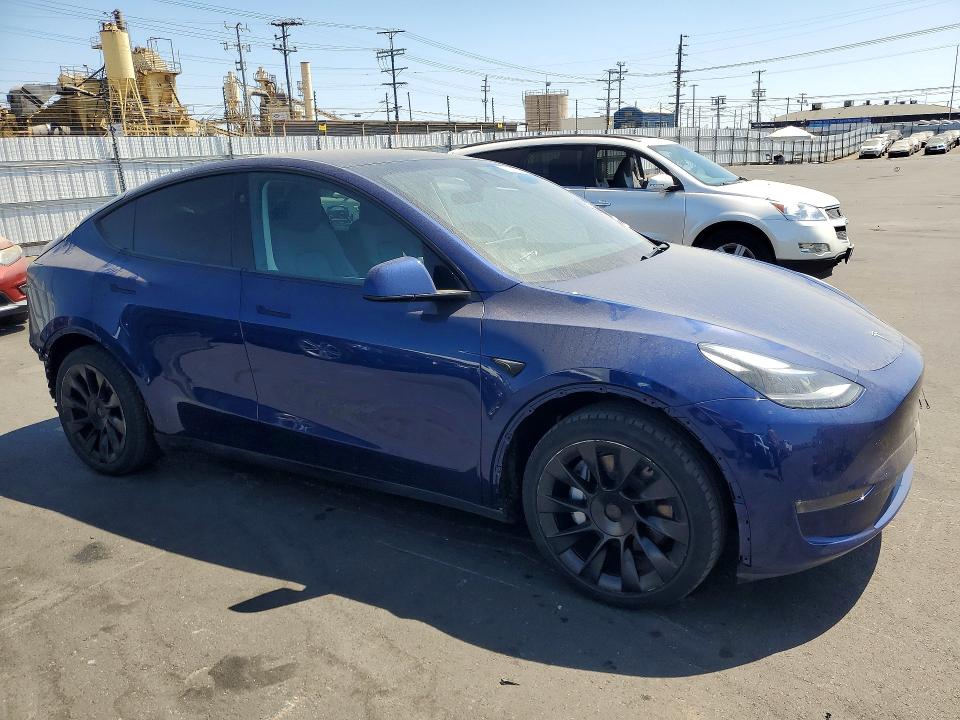 59200596 :رقم المزاد ، 7SAYGDEE8RA239188 vin ، 2024 Tesla Model Y مزاد بيع