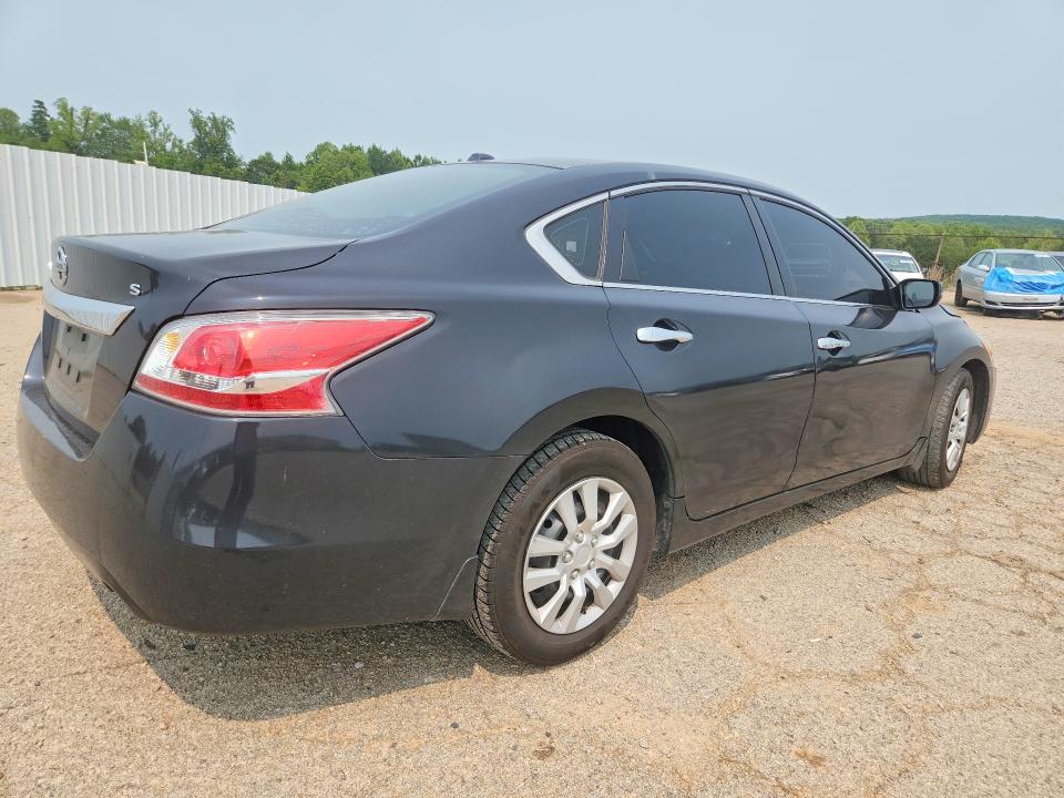 60593536 :رقم المزاد ، 1N4AL3AP5FN405149 vin ، 2015 Nissan Altima مزاد بيع