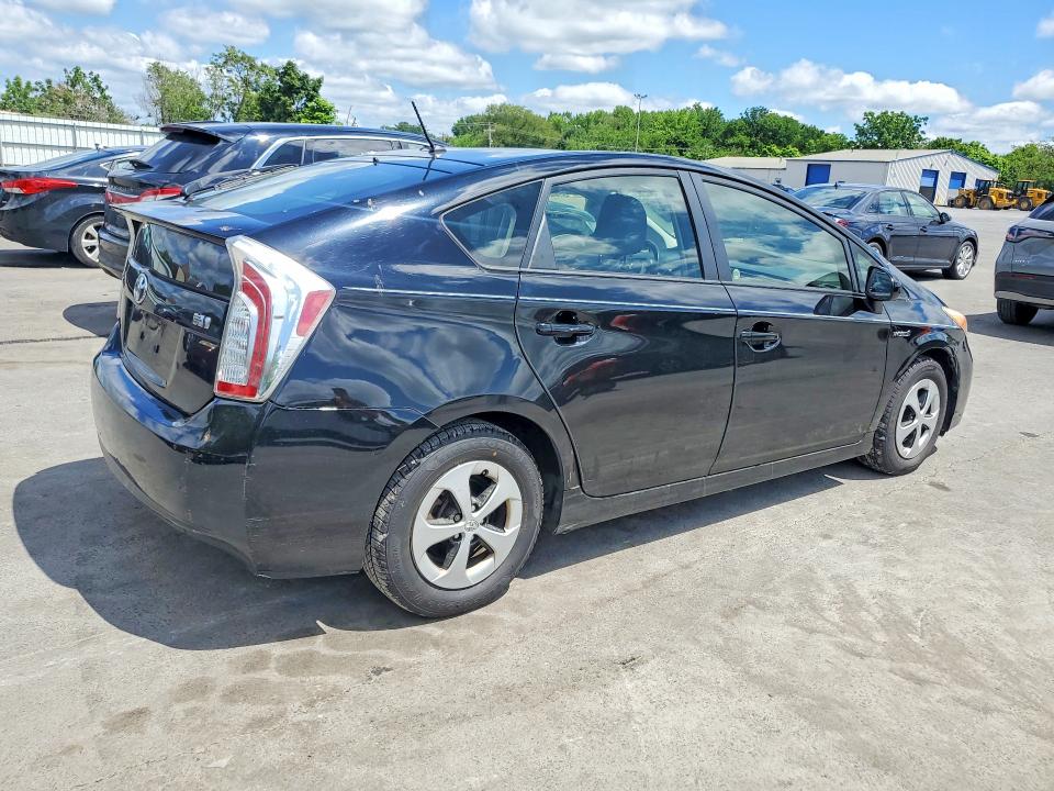 2015 Toyota Prius მანქანა იყიდება აუქციონზე, vin: JTDKN3DU3F0464031, აუქციონის ნომერი: 60263146