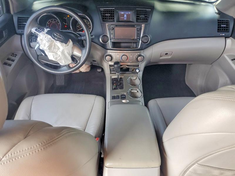 2013 Toyota Highlander მანქანა იყიდება აუქციონზე, vin: 5TDZK3EH3DS111226, აუქციონის ნომერი: 62632646