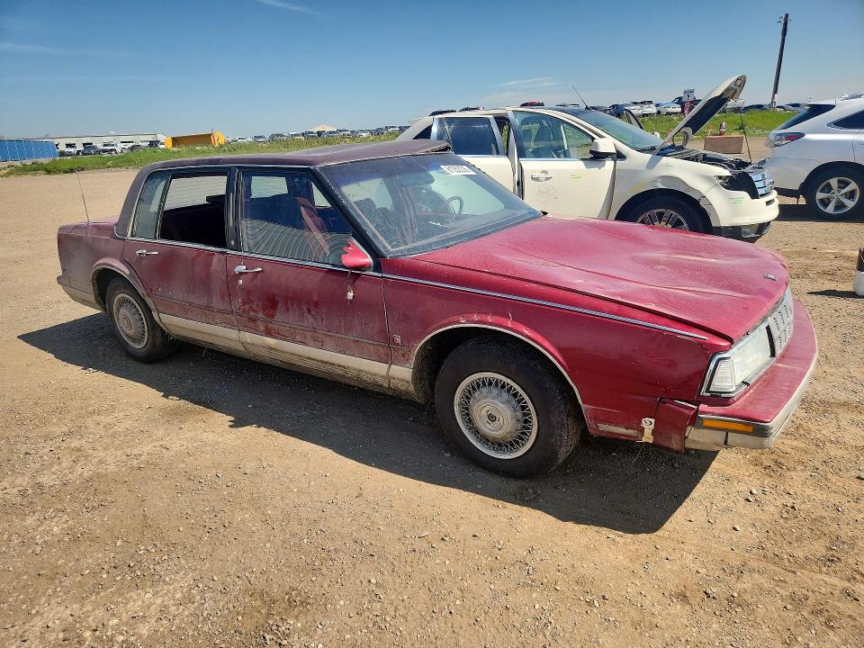 1990 Oldsmobile 98 მანქანა იყიდება აუქციონზე, vin: 1G3CW51C9L4342979, აუქციონის ნომერი: 61352236