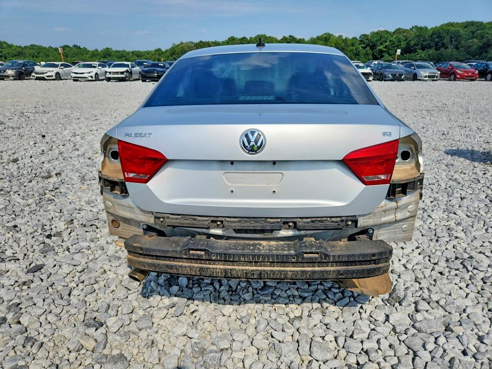 Продажа на аукционе авто 2013 Volkswagen Passat, vin: 1VWBP7A38DC104419, номер лота: 63469316