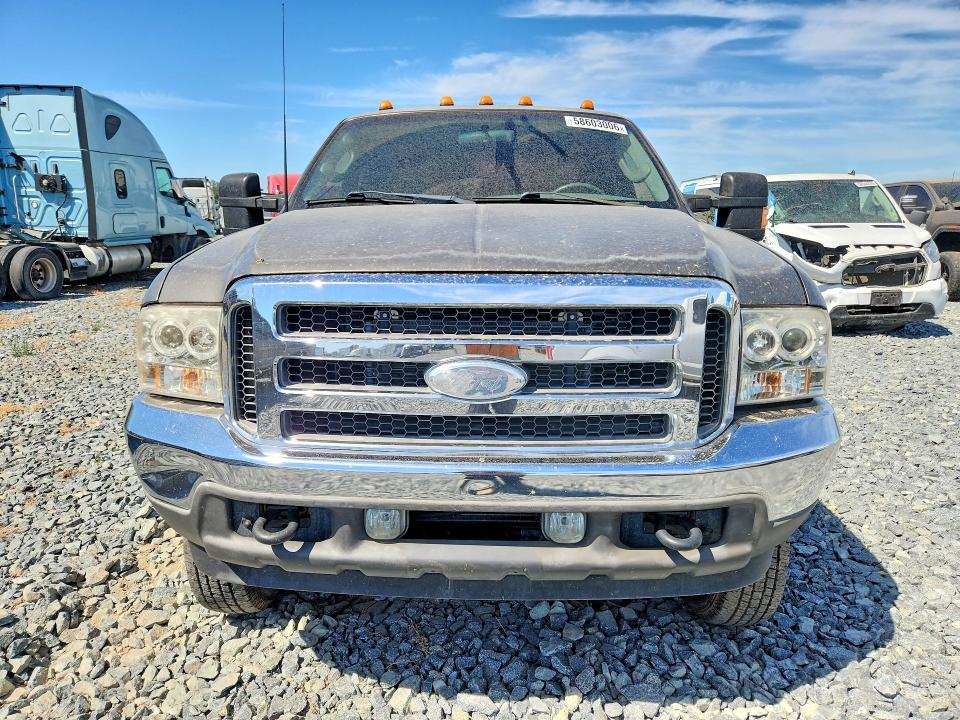 58603006 :رقم المزاد ، 1FTWW33F83EA40764 vin ، 2003 Ford F350 مزاد بيع