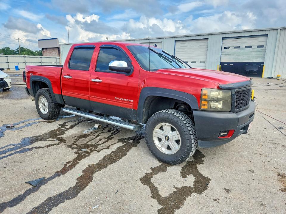 Продажа на аукционе авто 2010 Chevrolet Silverado, vin: 3GCRCSE09AG106981, номер лота: 61024286