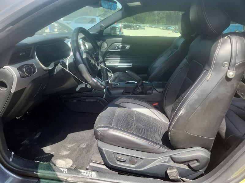 60646626 :رقم المزاد ، 1FA6P8CF3N5146543 vin ، 2022 Ford Mustang مزاد بيع