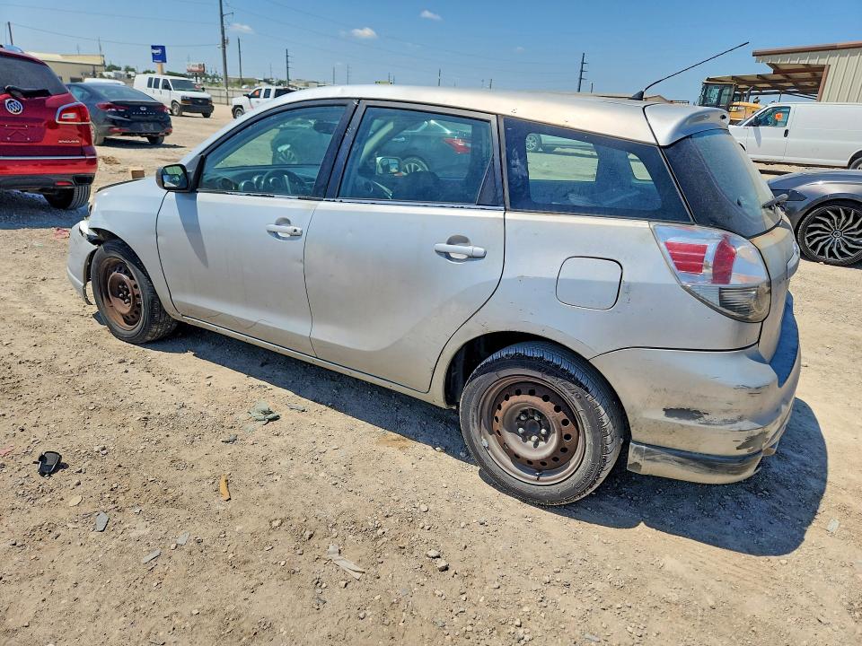 62630336 :رقم المزاد ، 2T1KR32E75C477692 vin ، 2005 Toyota Matrix مزاد بيع