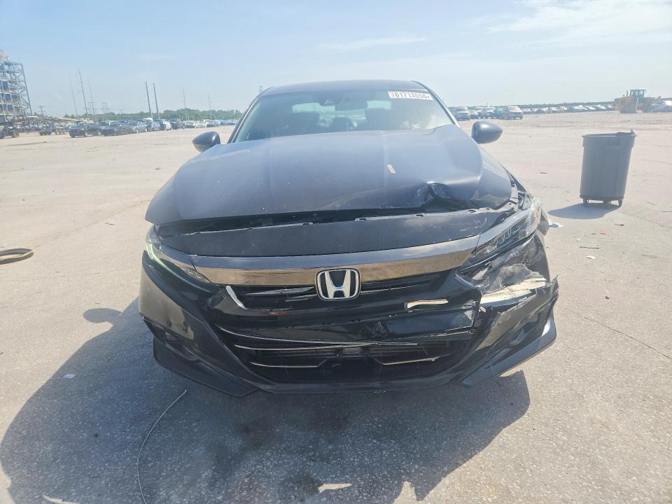 Продажа на аукционе авто 2021 Honda Accord, vin: 1HGCV1F36MA102975, номер лота: 61713656