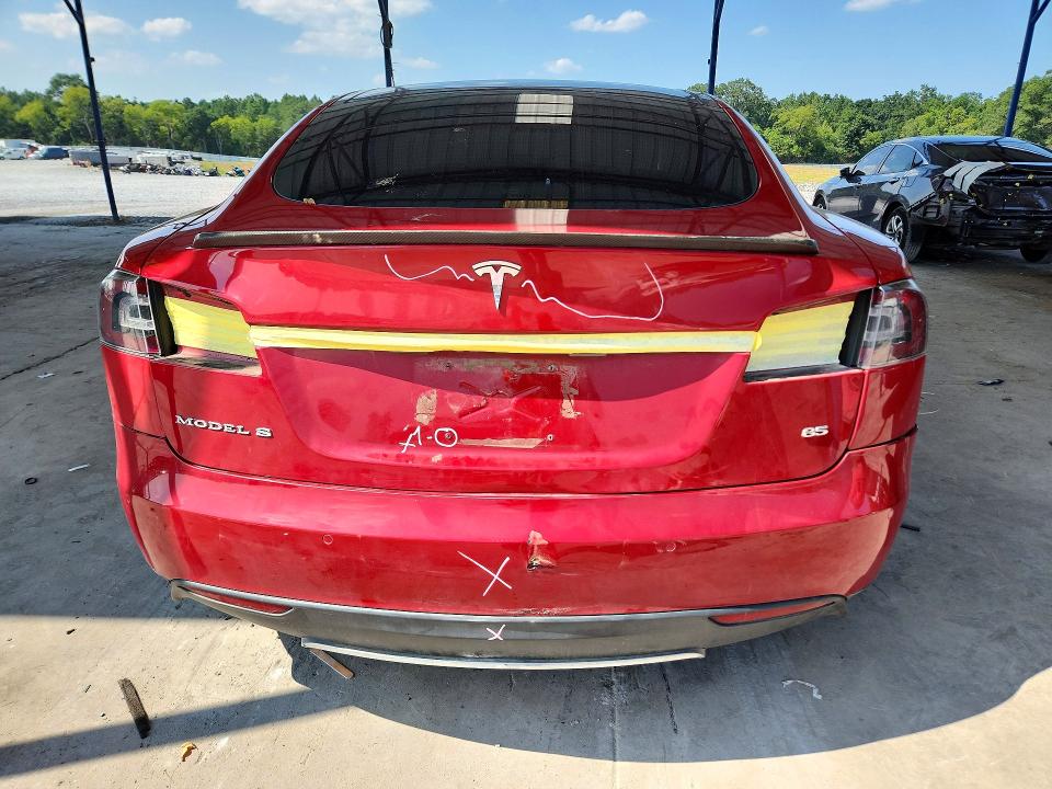 Продажа на аукционе авто 2015 Tesla Model S, vin: 5YJSA1H1XFFP70645, номер лота: 62038386
