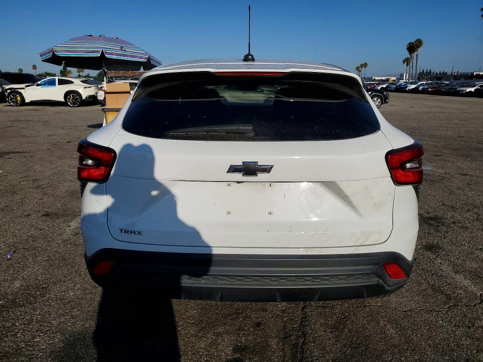 Продажа на аукционе авто 2024 Chevrolet Trax, vin: KL77LFE2XRC021384, номер лота: 60639786