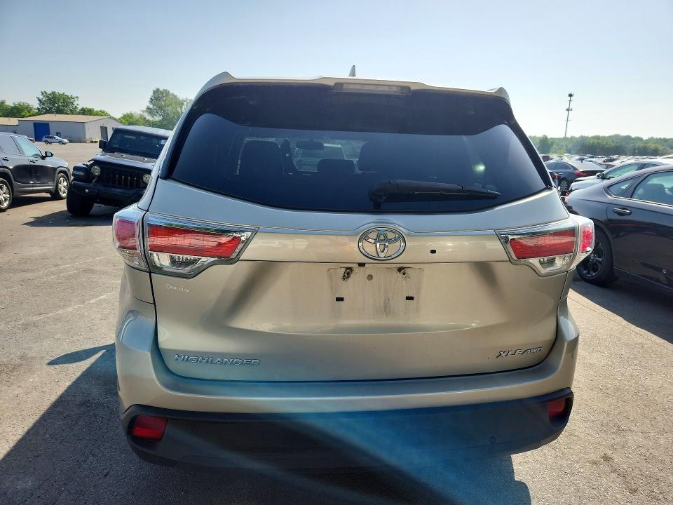 Продажа на аукционе авто 2016 Toyota Highlander, vin: 5TDJKRFH7GS506688, номер лота: 59655696