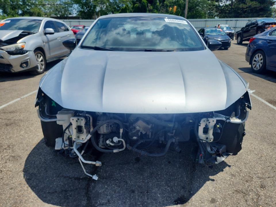 2018 Volkswagen Passat მანქანა იყიდება აუქციონზე, vin: 1VWJM7A34JC039682, აუქციონის ნომერი: 60843496