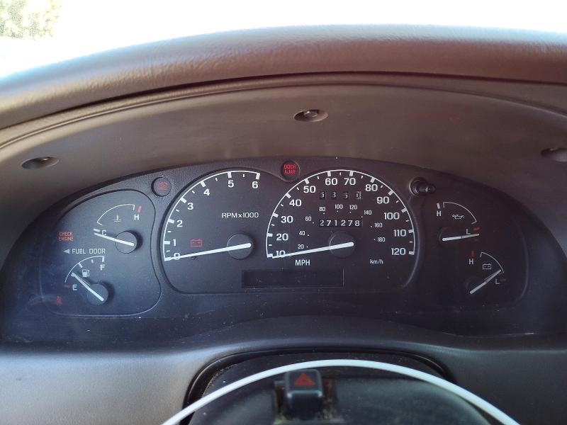 61069206 :رقم المزاد ، 1FTYR10D32PB13257 vin ، 2002 Ford Ranger مزاد بيع