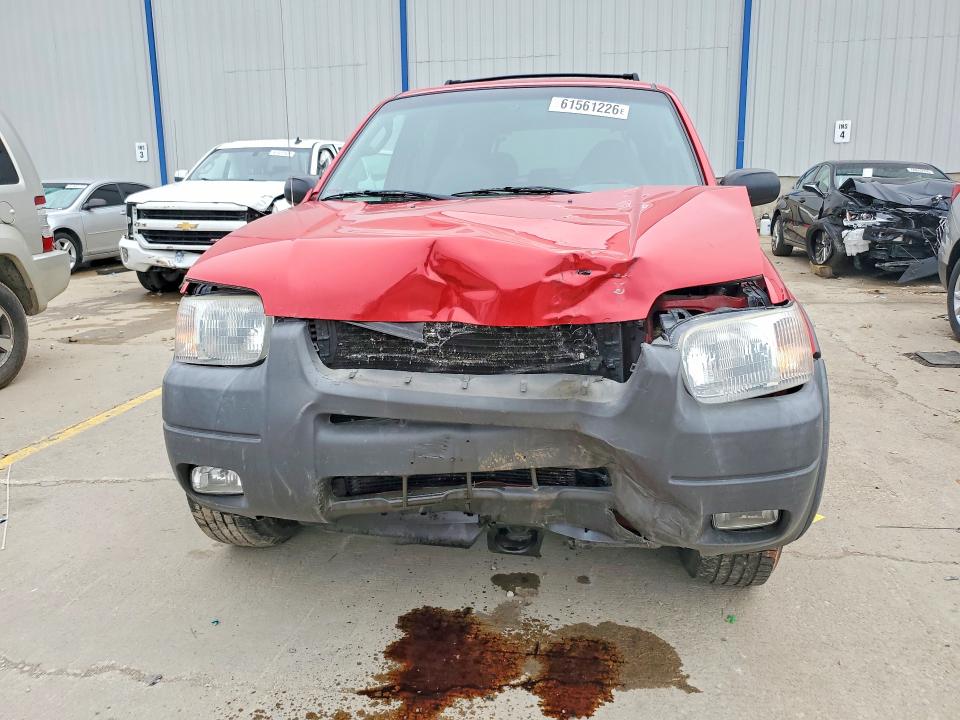 2001 Ford Escape მანქანა იყიდება აუქციონზე, vin: 1FMYU04151KA33961, აუქციონის ნომერი: 61561226