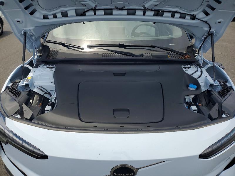 2025 Volvo Ex30 მანქანა იყიდება აუქციონზე, vin: YV4EK3ZL4S2604783, აუქციონის ნომერი: 59676536