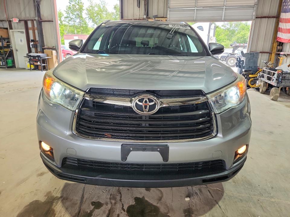 Продажа на аукционе авто 2015 Toyota Highlander, vin: 5TDJKRFH9FS176762, номер лота: 60467806