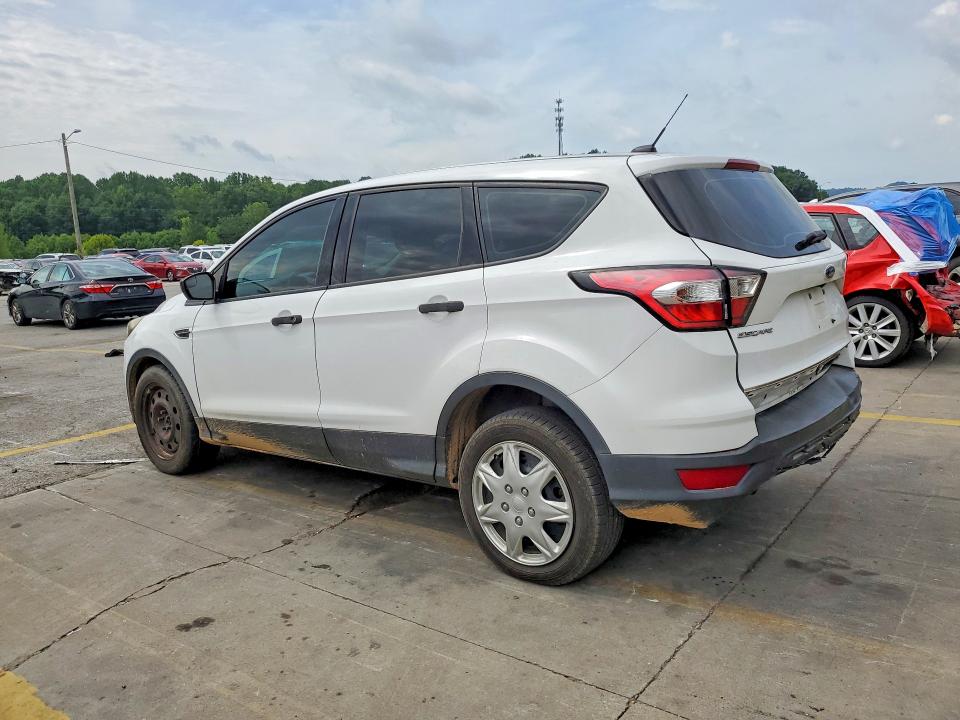 2018 Ford Escape მანქანა იყიდება აუქციონზე, vin: 1FMCU0F77JUB86180, აუქციონის ნომერი: 61866206