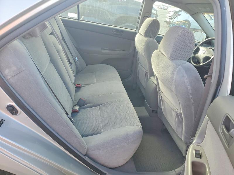 59537706 :رقم المزاد ، 4T1BE32K94U908595 vin ، 2004 Toyota Camry مزاد بيع