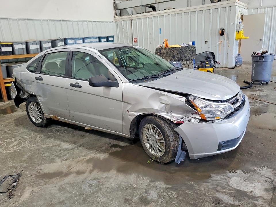 63349106 :رقم المزاد ، 1FAHP3FN5AW285091 vin ، 2010 Ford Focus مزاد بيع